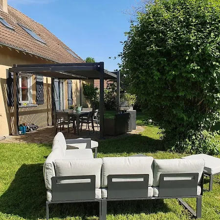 50m2 Independant Dans Maison Familiale