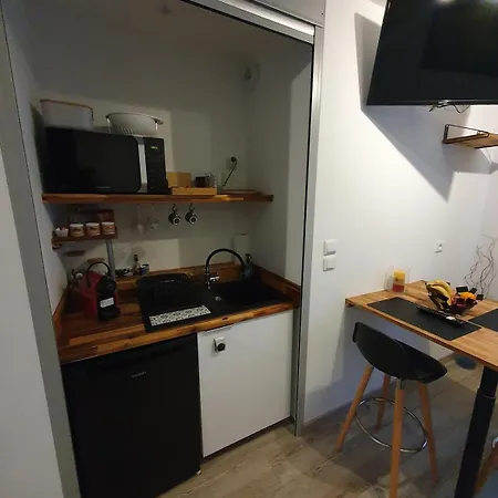 Apartamento 50m2 Independant Dans Maison Familiale