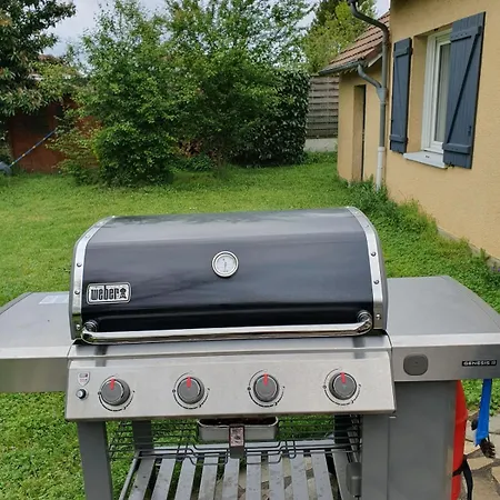 50m2 Independant Dans Maison Familiale