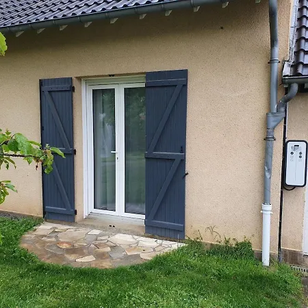 50m2 Independant Dans Maison Familiale
