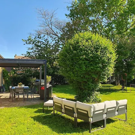 50m2 Independant Dans Maison Familiale Arnage