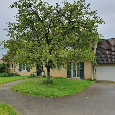 Apartment 50m2 Independant Dans Maison Familiale